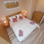 Few Steps From The Center - New And Modern For 4 Persons
