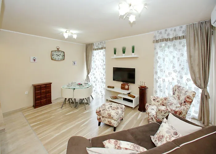 Apartment Few Steps From The Center - New And Modern For 4 Persons Zadar