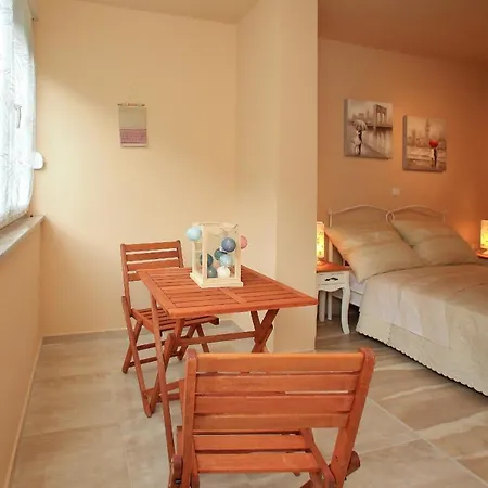 Few Steps From The Center - New And Modern For 4 Persons Lejlighed Zadar